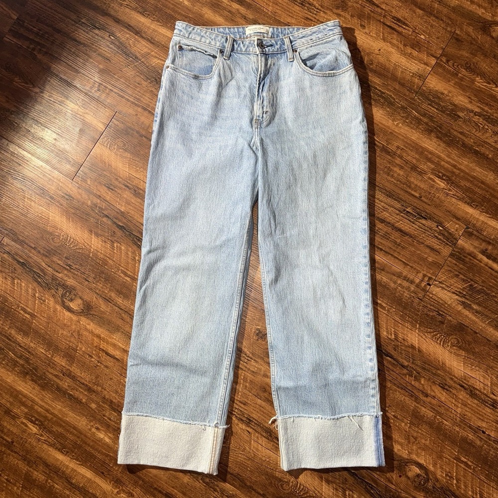 Abercrombie & Fitch Women's Size 31 Cuffed The 90s Relaxed Jean High Rise - Picture 2 of 7
